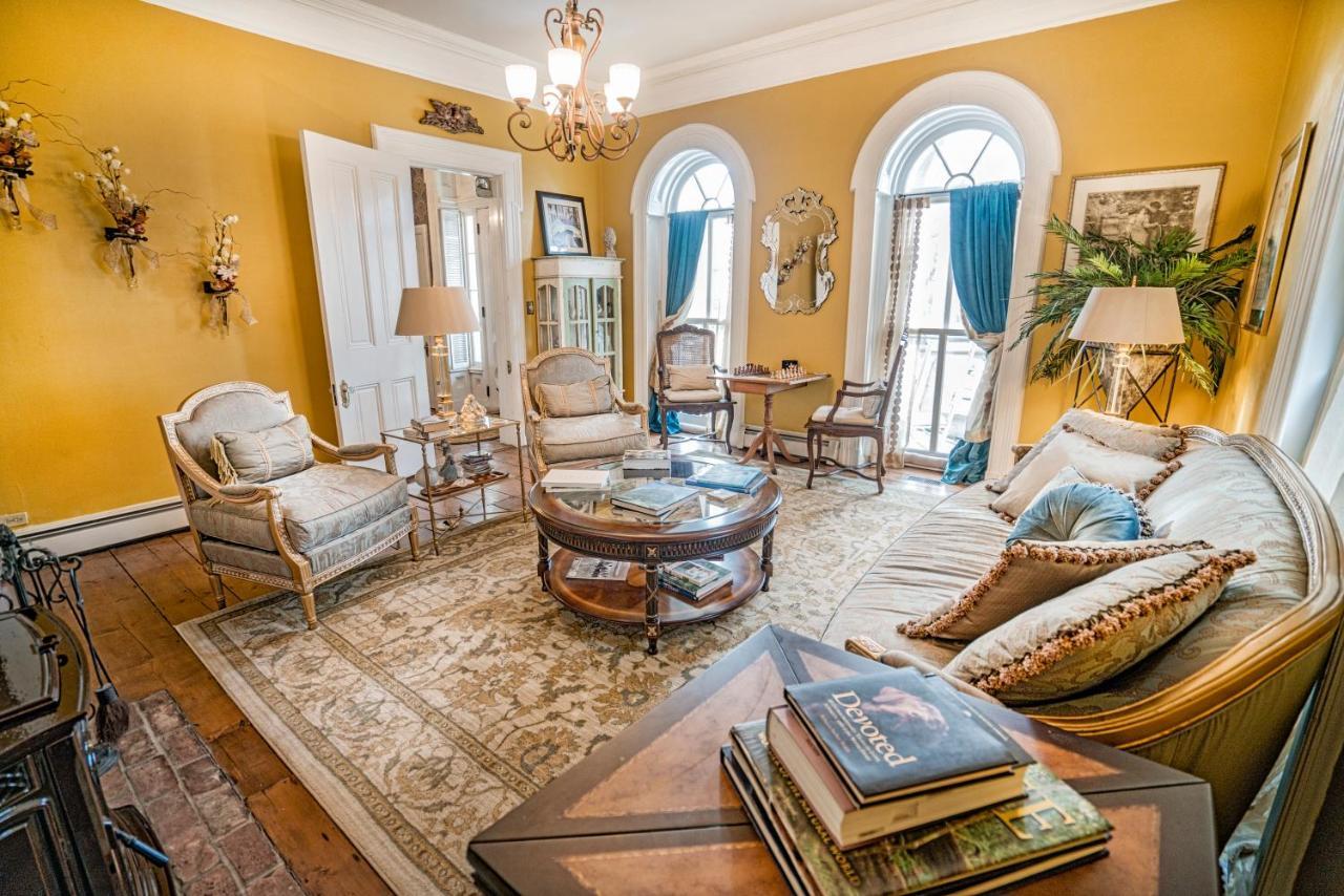 I.B. Munson House Bed & Breakfast Wallingford Exterior photo